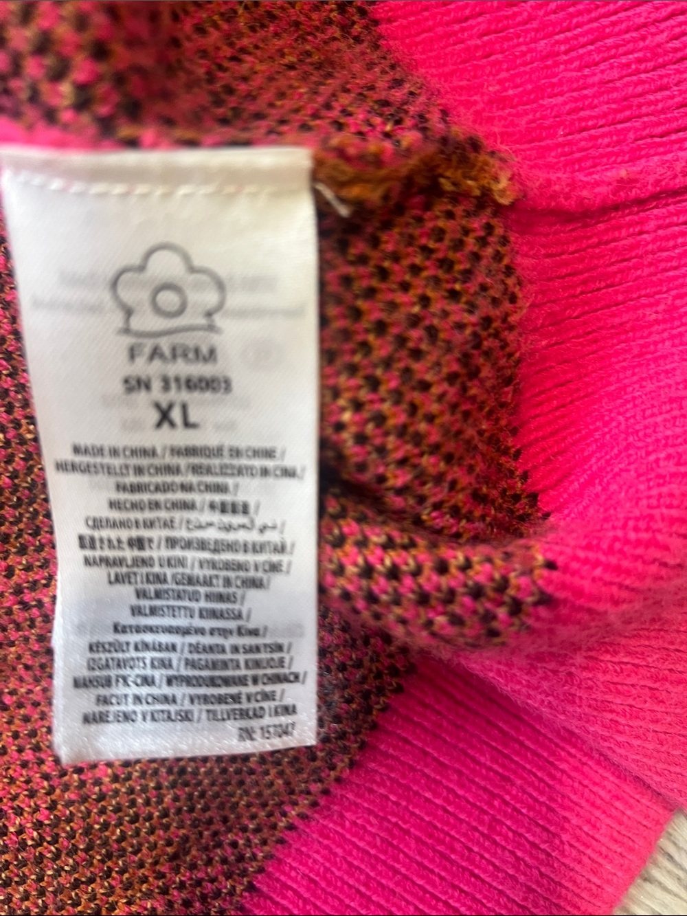 FARM Rio Hot Pink and Orange Patterned V-Neck Cardigan - Picture 6 of 6